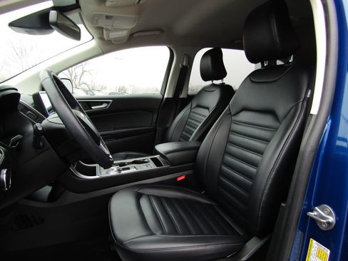 Used 2024 Ford Edge SEL w/ Convenience Package image 15