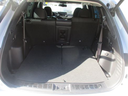 Used 2023 Mitsubishi Outlander SE AWD/4WD image 12