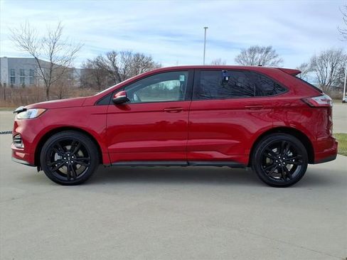 Used 2024 Ford Edge ST w/ Equipment Group 401A image 10