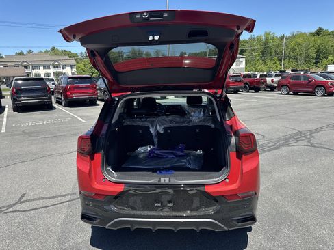 New 2026 Buick Encore GX Sport Touring w/ Advanced Technology Package AWD/4WD image 5