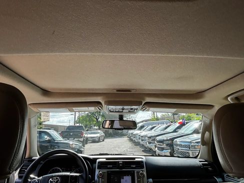 Used 2016 Toyota 4Runner Limited RWD image 16