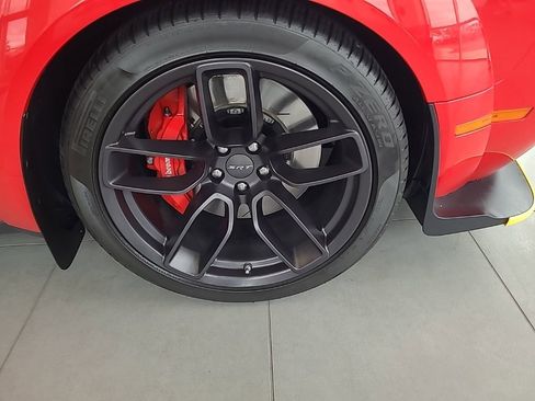 Used 2019 Dodge Challenger SRT Hellcat Redeye image 12