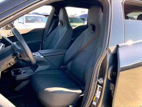 Used 2025 BMW iX M60 image 8