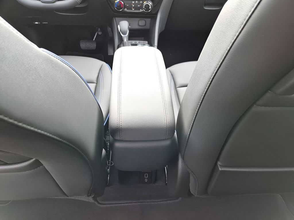 New 2026 Buick Envista Sport Touring w/ Convenience I Package FWD image 36