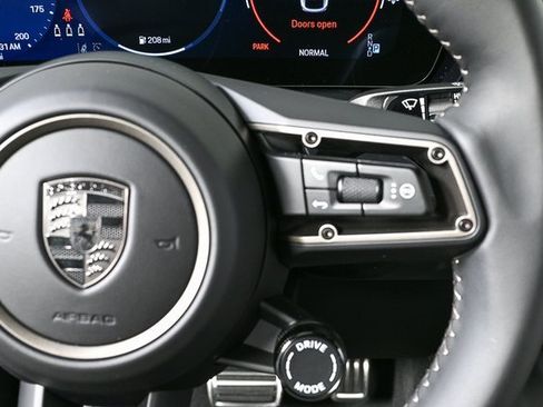 New 2025 Porsche Macan Turbo Electric image 14