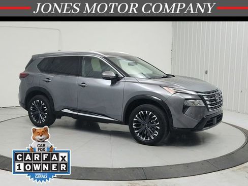Used 2026 Nissan Rogue Platinum w/ Platinum Premium Package AWD/4WD image 1