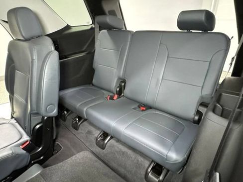 Used 2019 Chevrolet Traverse LT w/ LT Premium Package FWD image 30