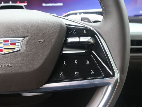 Used 2025 Cadillac Escalade Premium Luxury w/ LPO, Floor Liner Package image 14