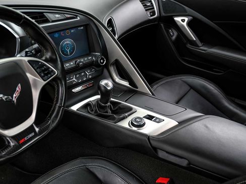 Used 2017 Chevrolet Corvette Z06 RWD image 22