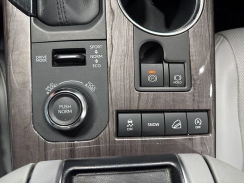Used 2020 Toyota Highlander Platinum AWD/4WD image 27