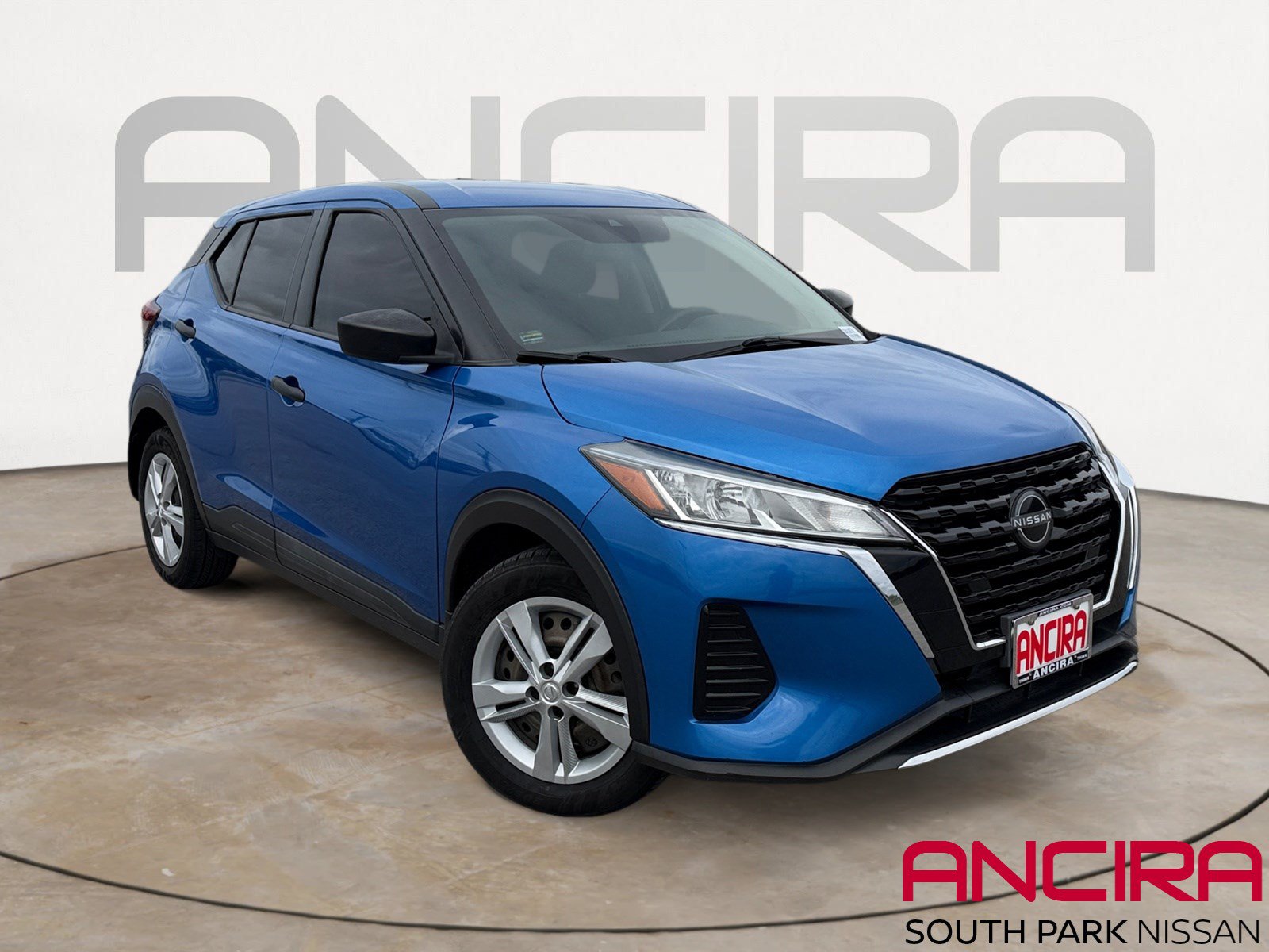 Used 2022 Nissan Kicks S FWD image 1