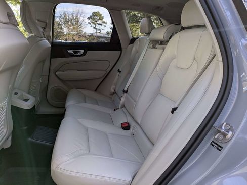 New 2026 Volvo XC60 T8 Ultra w/ Protection Package Premier AWD/4WD image 14