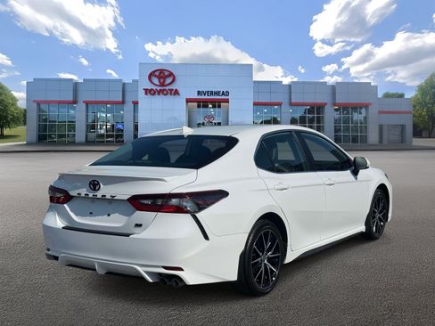 Certified 2024 Toyota Camry SE w/ Blackout Package (TMS) FWD image 7