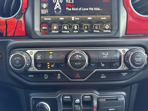 Certified 2021 Jeep Wrangler Unlimited Rubicon w/ Dual Top Group image 6