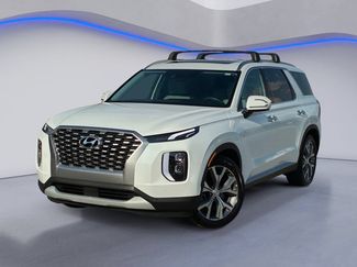 Used 2022 Hyundai Palisade SEL w/ 8P Bench Seat Package FWD video 2