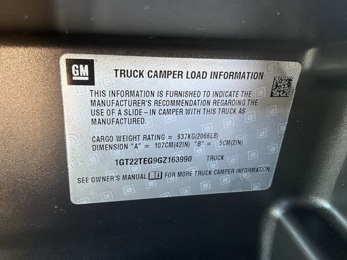 Used 2016 GMC Sierra 2500 SLT w/ Suspension Package, Off-Road image 50