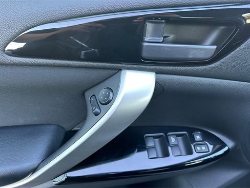 New 2026 Mitsubishi Eclipse Cross LE image 12