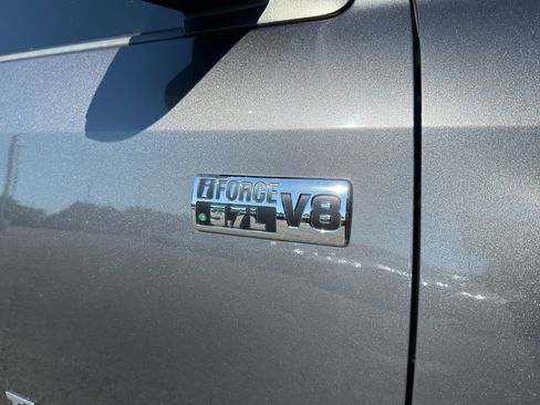 Used 2018 Toyota Tundra SR5 image 9