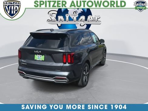 Used 2023 Kia Sorento S FWD image 9