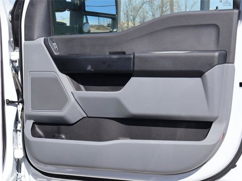 New 2025 Ford F350 XL w/ XL Chrome Package AWD/4WD image 32