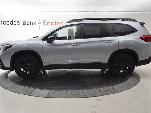Used 2024 Subaru Ascent Onyx Edition AWD/4WD image 3