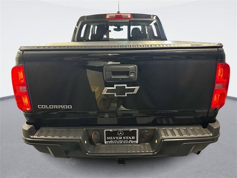 Used 2020 Chevrolet Colorado ZR2 image 3