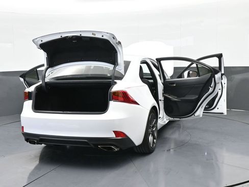 Used 2018 Lexus IS 300 F Sport w/ F Sport Package image 83