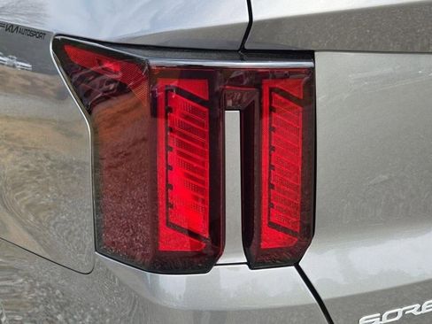New 2026 Kia Sorento EX FWD image 12