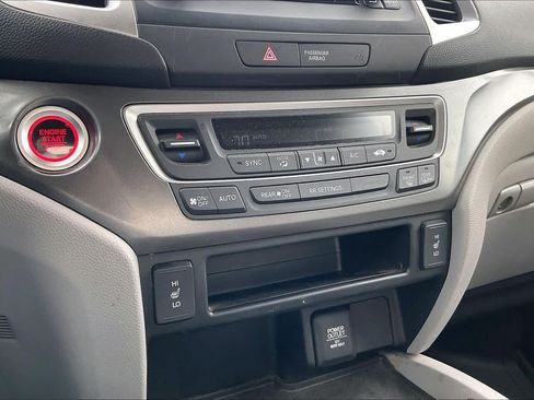 Used 2018 Honda Ridgeline RTL image 36