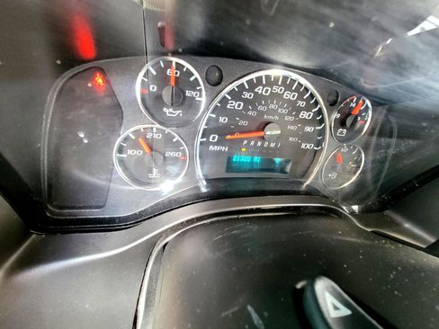 Used 2023 Chevrolet Express 3500 LS image 23