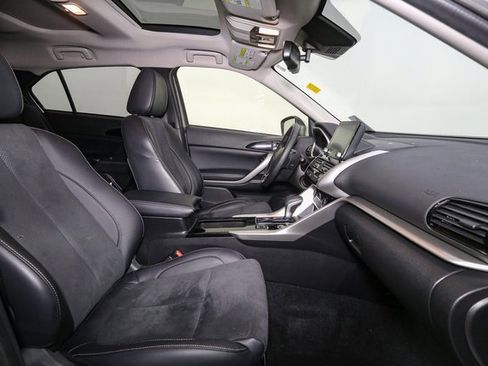 Used 2024 Mitsubishi Eclipse Cross SE image 17