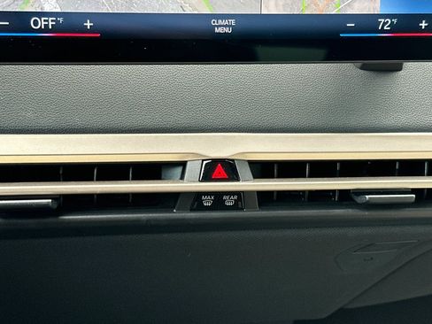 Certified 2023 BMW iX xDrive50 w/ Premium Package image 28