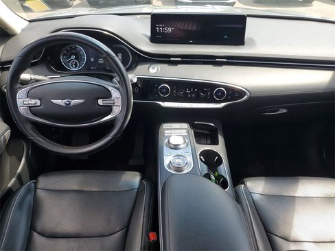 Used 2022 Genesis GV70 2.5T w/ Advanced Package image 15