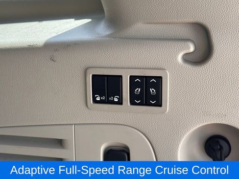 Used 2015 Cadillac Escalade ESV Premium image 15