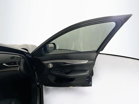 Used 2023 INFINITI QX50 Luxe FWD image 32