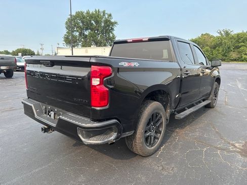 Used 2023 Chevrolet Silverado 1500 Custom w/ LPO, Dark Essentials Package AWD/4WD image 3