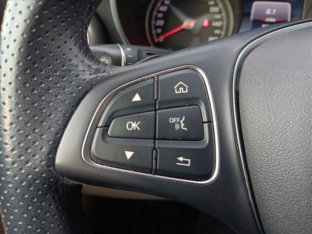 Used 2019 Mercedes-Benz GLC 300 image 24
