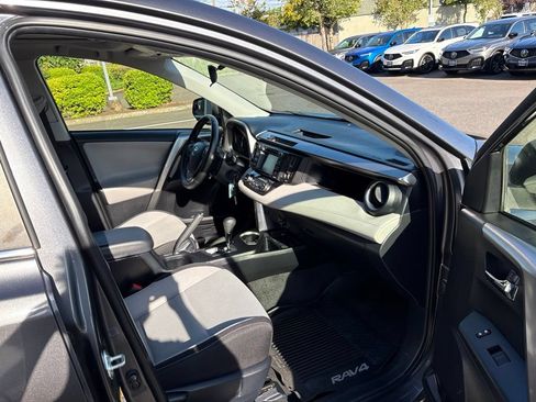 Used 2017 Toyota RAV4 XLE w/ All Weather Liner Package AWD/4WD image 23