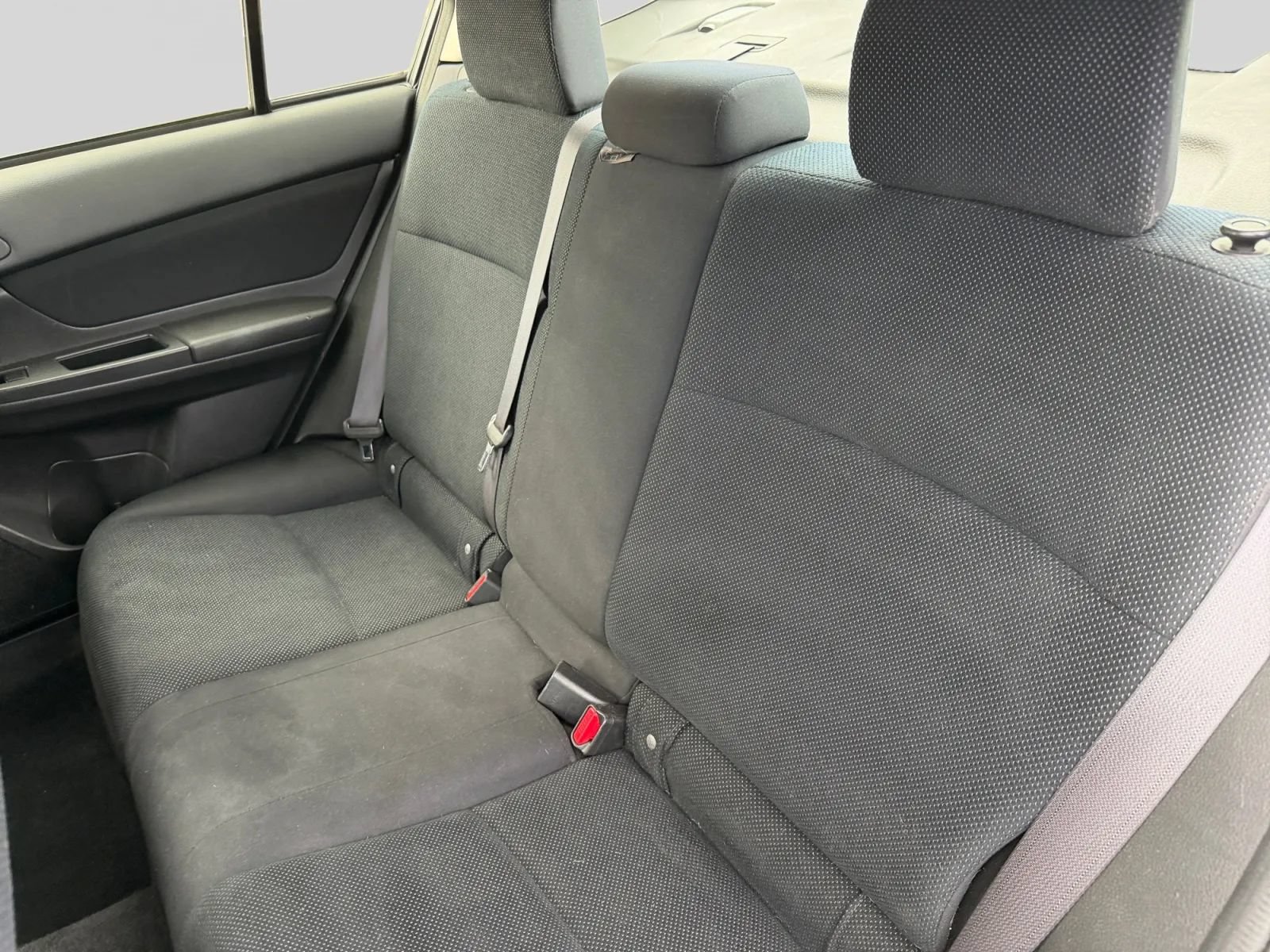 Used 2014 Subaru Impreza 2.0i Premium AWD/4WD image 13