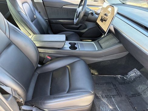 Used 2022 Tesla Model 3 Long Range AWD/4WD image 12