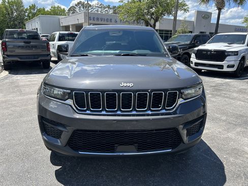 New 2026 Jeep Grand Cherokee Laredo X RWD image 2