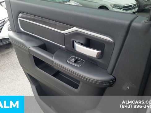 Used 2024 RAM 2500 Big Horn image 24