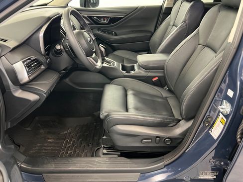 Used 2025 Subaru Outback Touring w/ Tech Package 3 AWD/4WD image 18