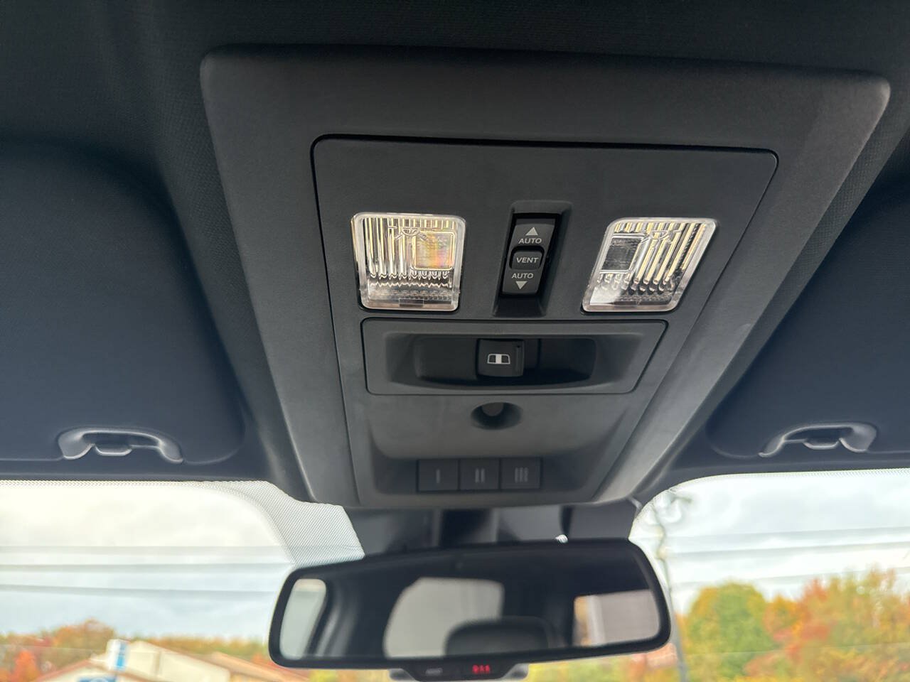 Used 2017 RAM 1500 Limited AWD/4WD image 40