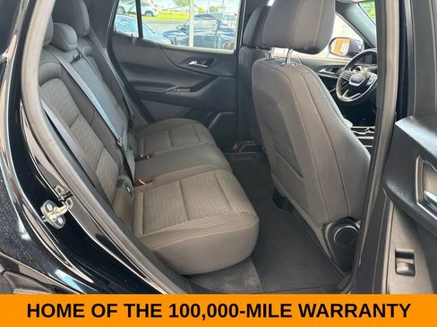 Used 2025 Chevrolet Equinox LT AWD/4WD image 18