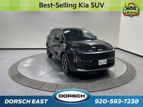 New 2026 Kia Sportage LX image 3