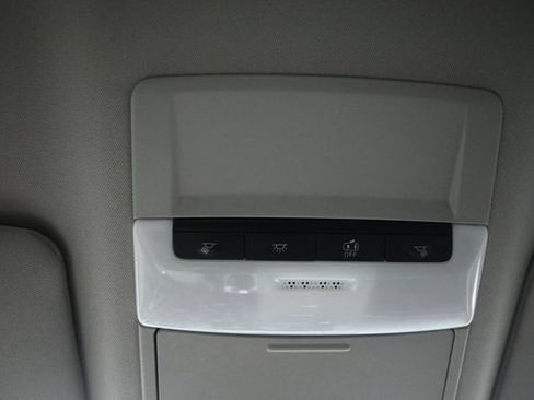 Used 2025 Nissan Altima 2.5 S FWD image 16