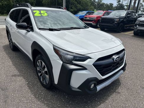 Used 2025 Subaru Outback Limited w/ Popular Package #2 AWD/4WD image 10