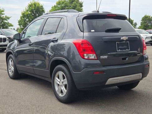 Used 2016 Chevrolet Trax LT w/ LT Convenience Package FWD image 12