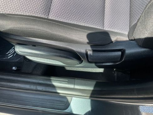 Used 2025 Kia Soul LX w/ LX Technology Package image 22